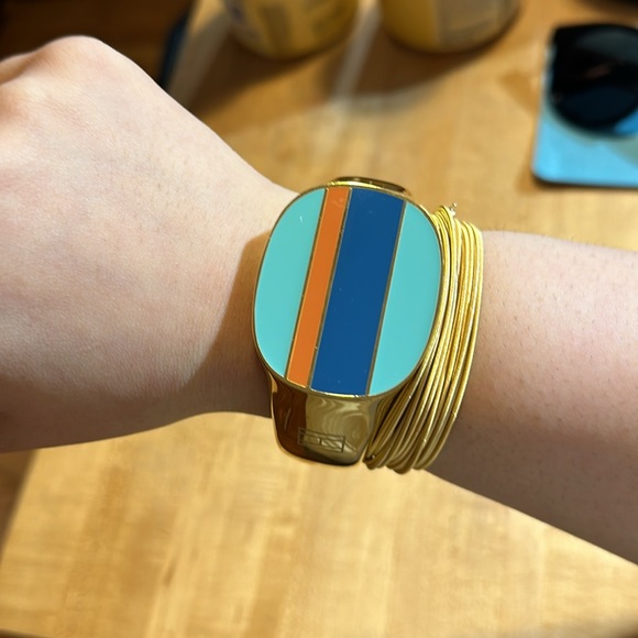 Tommy Hilfiger Cuff Bracelet - Picture 7 of 7